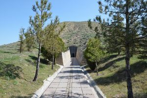【震撼！3000年前最古木结构墓发现，揭示弗里吉亚王室奢华秘密】