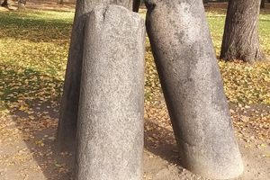 魔鬼之柱震撼揭秘：教士与恶魔的惊天博弈险象环生