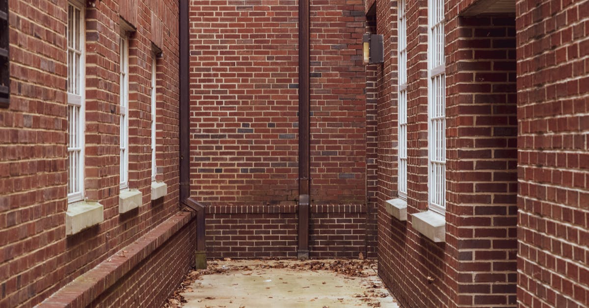 夕阳刀割下的北埔石巷与擂茶的回声