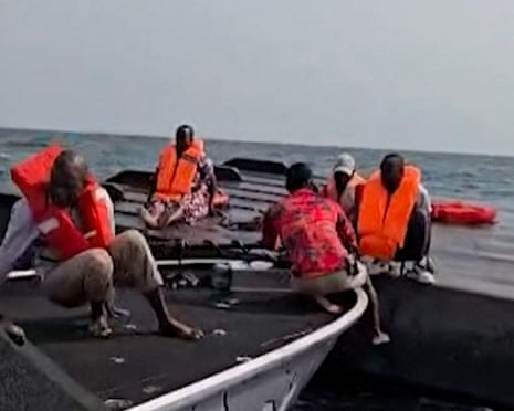 津巴布韦客渡船翻覆：至少44人遇难