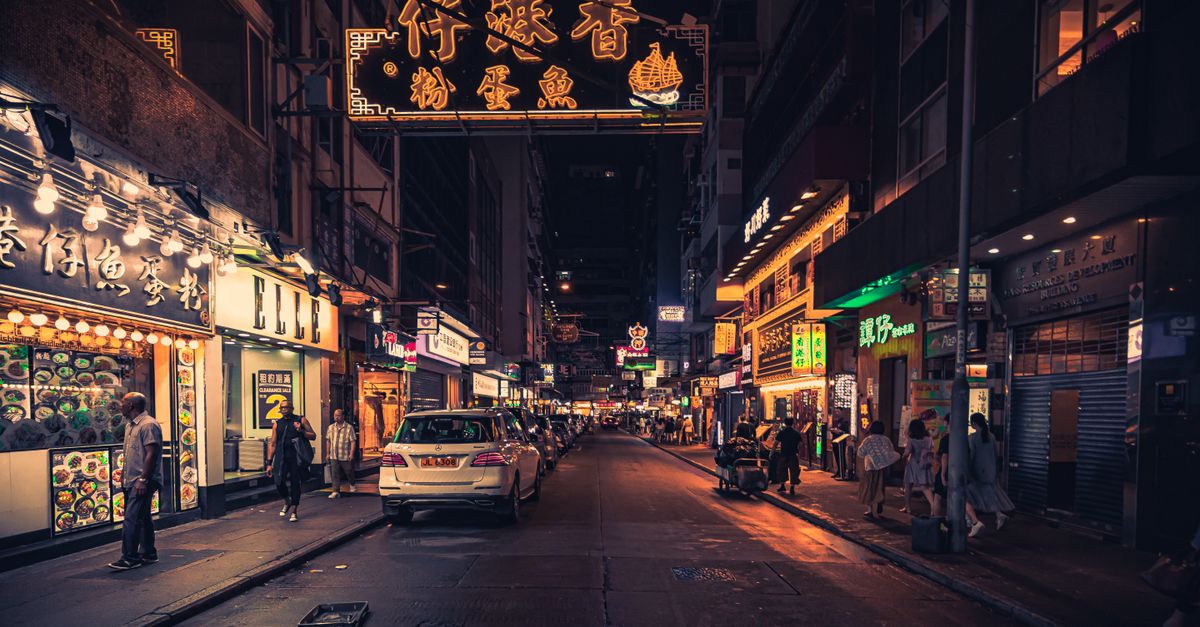 风从高原吹来：夜市开始不关灯